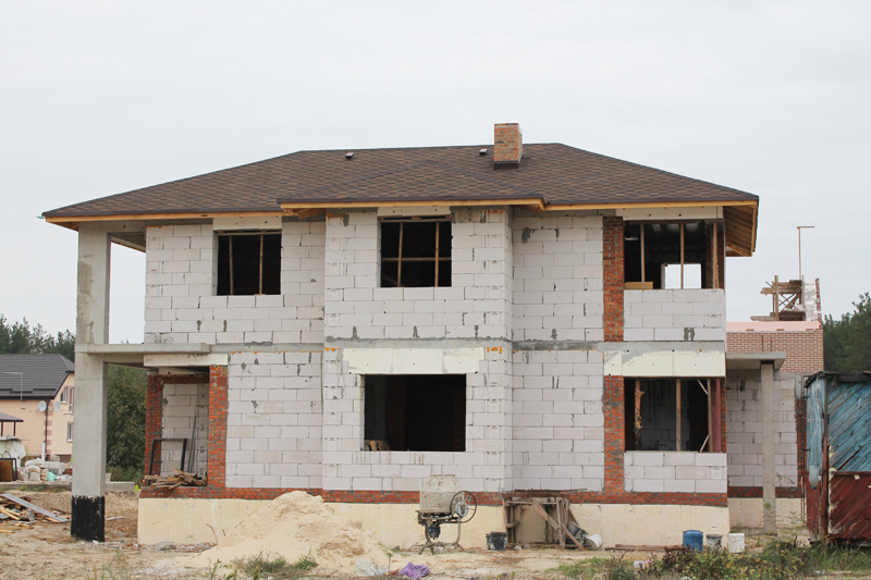 How to Build a House from Aerated Concrete (Gasobeton)
